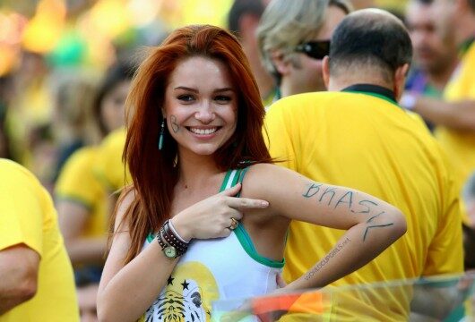 hottest-girls-fans-world-cup-2014_05-brazilian-530x360-9890108